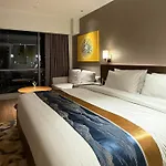 Novotel Residences Manila By Celestia Suites Near Makati