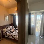 Coast Residence Seaview Balcony&Wifi Near Moa Naia 1524