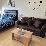 Cozy Studio Unit In Soho Central Private Residences