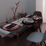 Luxury Escape At Fame Residences