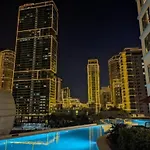 Novotel Residences Hotel Manila Luxury Suites With Pool & Gym Access At Acqua