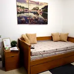 La Vie Riche Holiday Homes - Cozy 1Br Apartment Near Moa
