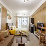 Studio, 1 Bedroom With Balcony, With Own Kitchen And Washing Machine, Can Cook And Wash Clothes, Pool View Or City View, In Pasay Manila, Walking Distance To Mall Of Asia And Manila Bay, And 20Mins Drive In Manila Airport,Shore Or Shell Residence