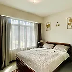 Elevated Staycation Bgc Venice Grand Canal
