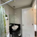 Condo Deluxe Near Naia Terminal 3