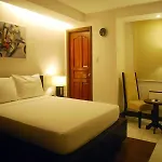 Maya Residence Inn