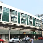 Manila Lotus Hotel