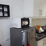 Cnholy Condo At Sea Residences