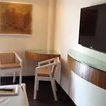 Goldstar Garden Inn
