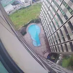 Lee Gardens Condominium