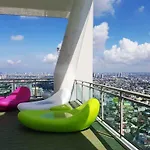 Modern Luxury Lower Penthouse Unit