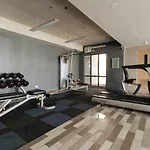 Reddoorz Premium Near Ust Hospital