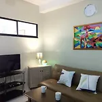 Serena\'S House Malate Manila
