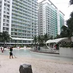 Azure Urban Resort Tinoyshome