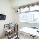Oyo 216 Urban Deca Tower Mandaluyong