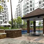 Ameer Condotel @ Parkside Villa
