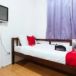 Reddoorz Near Robinsons Place Manila