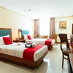 Reddoorz Plus Near Vito Cruz Manila