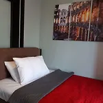 Eiffel Suite Chateau Elysee Near Naia Airport