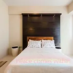 Condo Near Terminal 3