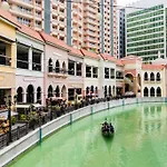Viceroy Mckinley Hill Bgc