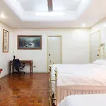131 Roosevelt Ave Penthouse 25 Mbps
