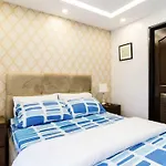 Grand Apartment Near Bgc