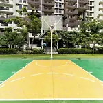 Grand Apartment Near Bgc