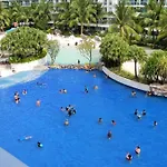 Azure Urban Resort Residences 1Br Condo With Huge Wavepool & Man-Made Beach Near Airport