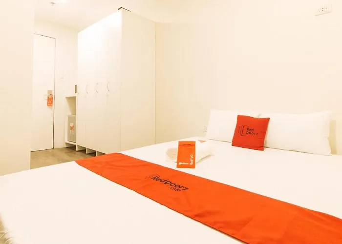 Reddoorz At Mytown Istanbul Makati - Quarantine Hotel