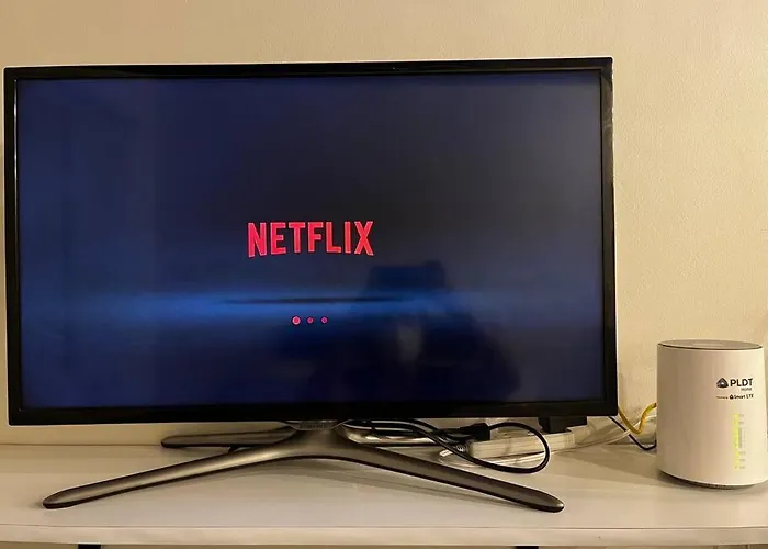 Cozy Ocean Blue Condo 43In Tv & Netflix