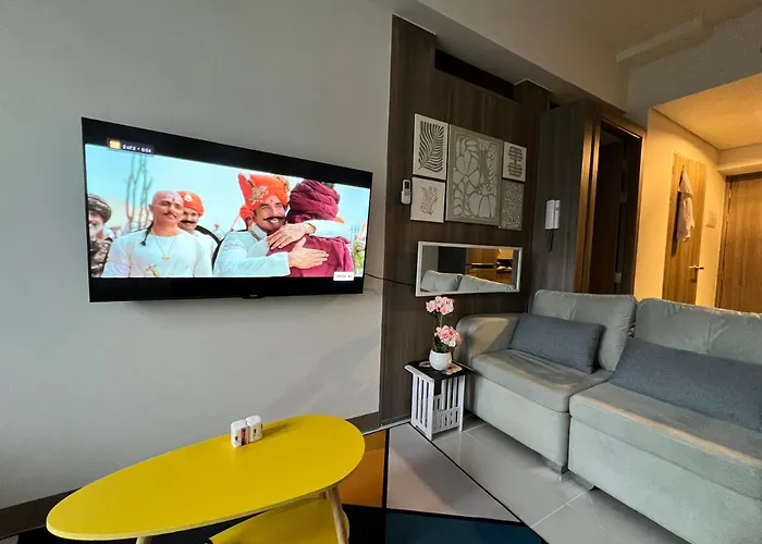 Beautiful 1Bed Condo Nr Airport, Moa, Makati, Bay