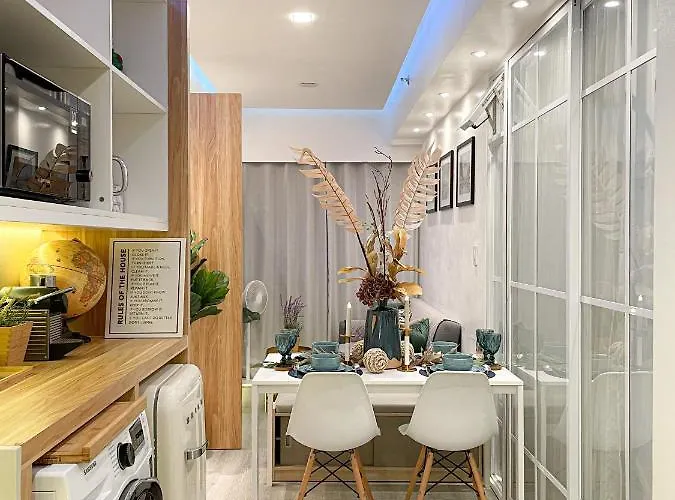 Spring Residences 1 Bedroom Deluxe Near Airport