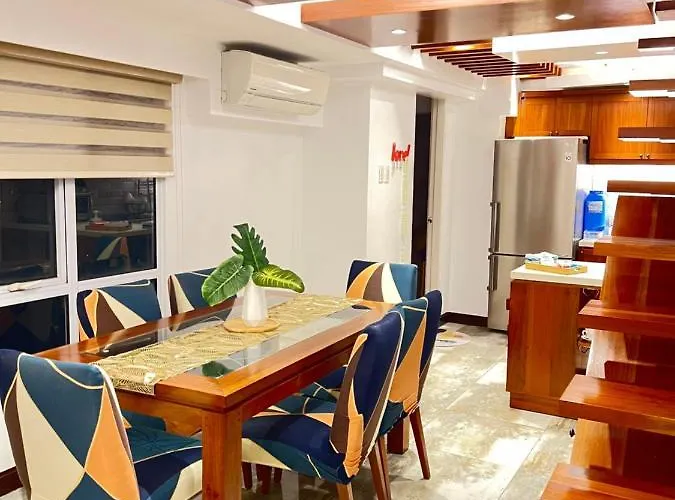 Luxx Suites Bgc
