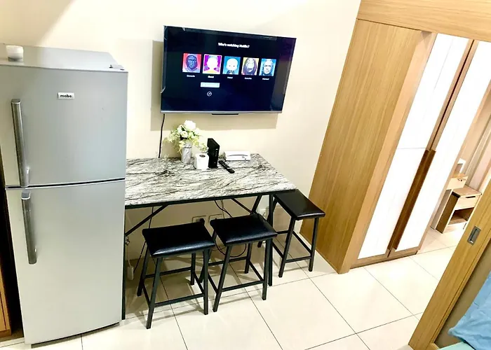 Kathys Crib At Shell Residences