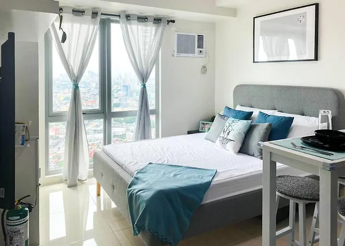 Modern And Homely Condo In Shaw Boulevard