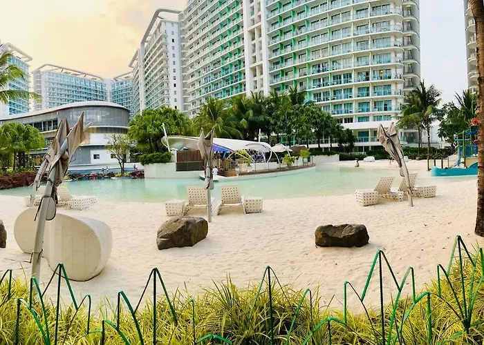 Azure 2Bedroom Condo With Balcony