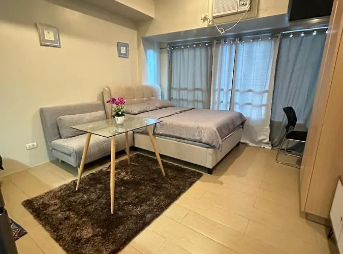 Ej\'S Staycation 4Th F With 200Mbps Wi-Fi And Netflix
