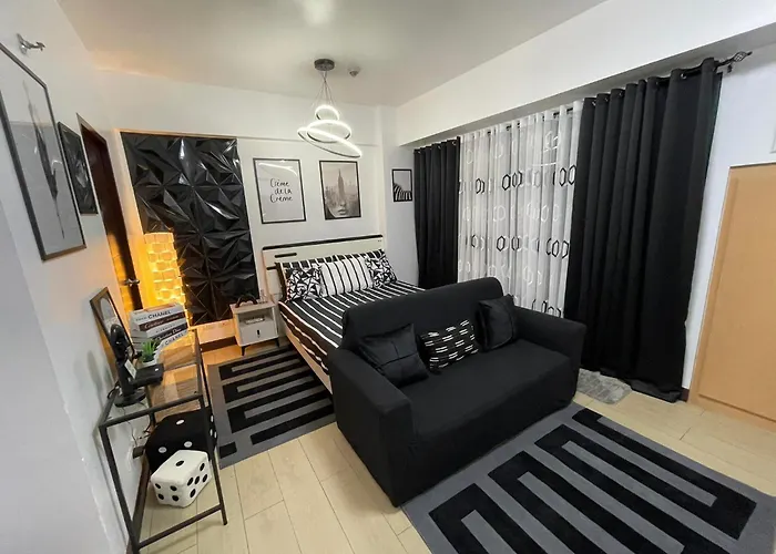 Econo Rooms Two Palm Tree Villa