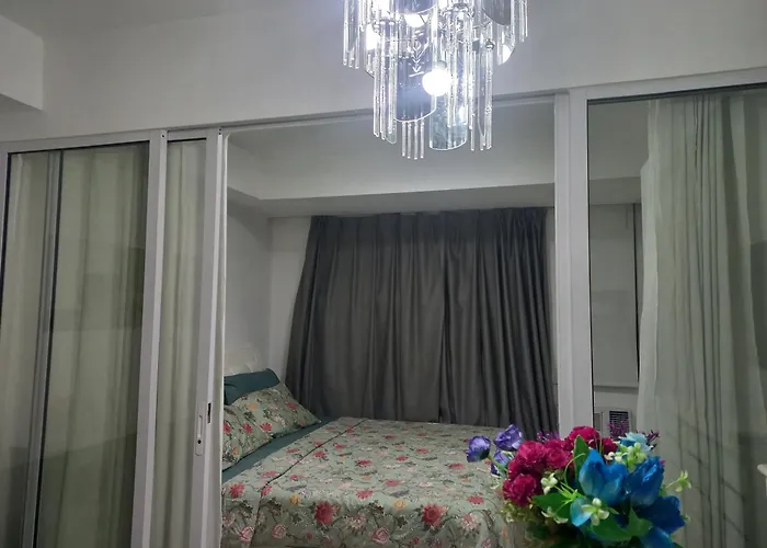 Azure Urban Resort Staycation By Owner Only