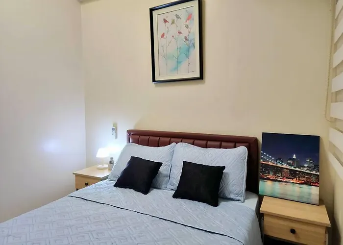 Enjoy Manila Bay Sunset & Skyline 1Br W/ Balcony