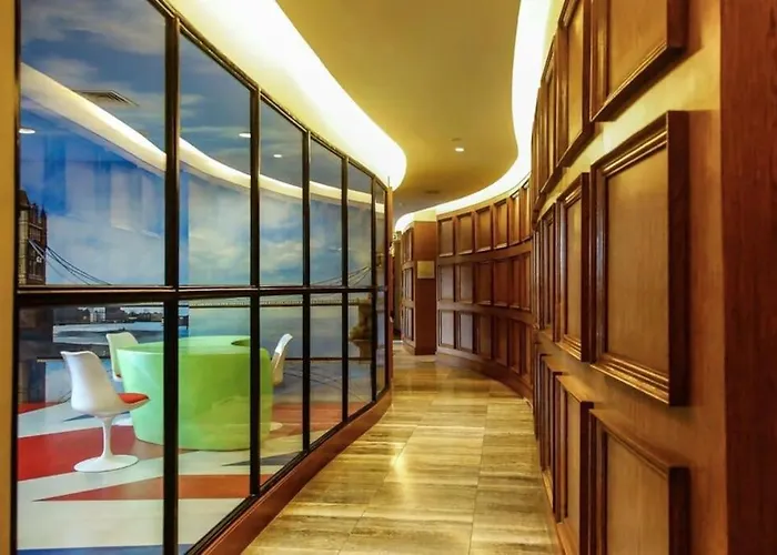 Knightbridge Residences 1Br Unit With View Makati