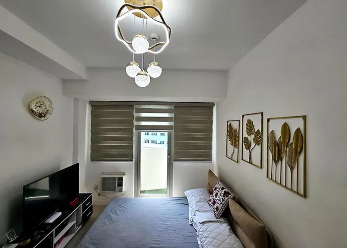 Private Condo W/ Balcony Near Batasan, Ateneo, Up, Diliman, The Residences At Commonwealth