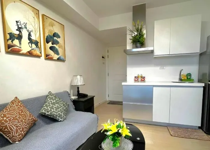 Azure Urban Resort Condo In Paranaque