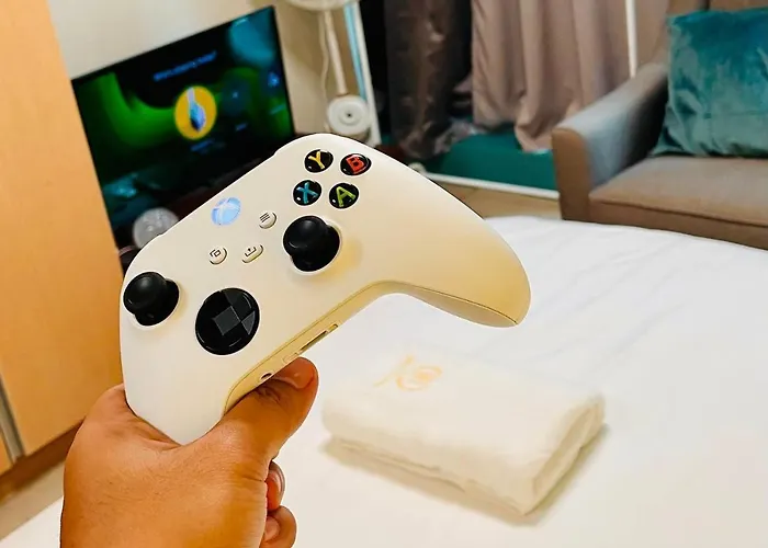 Thompson Suites - 2 Beds, One Uptown Residences - Xbox & Netflix