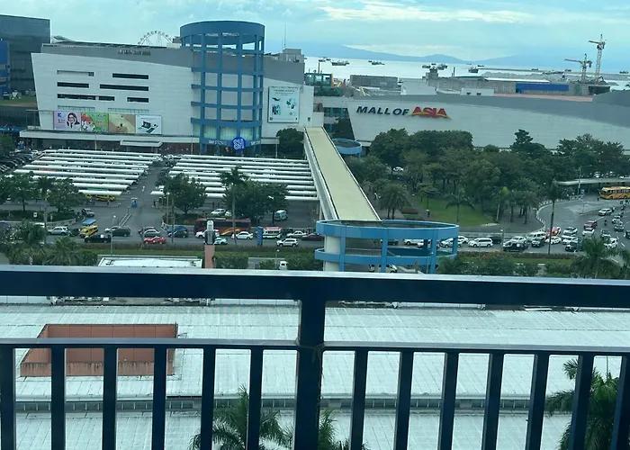 Anna\'S Place At Sea Residences