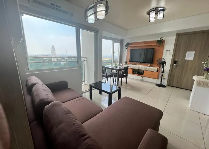 De Luxe, Standard And Studio Suites -The Breeze Residences-Close To Airport,Mall Of Asia, Us Embassy