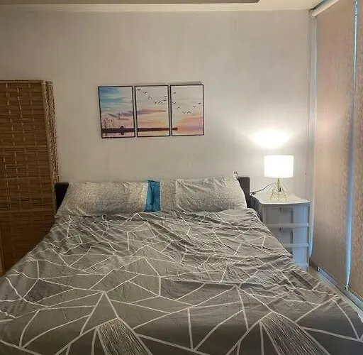 Soho Central Condo Free Netflix