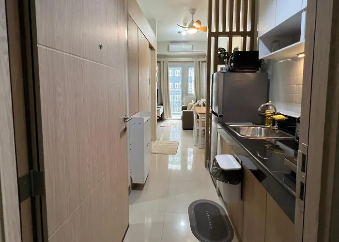 Urbanease Living At Charm Residences Near Sta Lucia Mall And Robinsons Mall