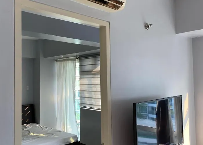 1Bed 2Bath Parkside Condo At Newport Naia